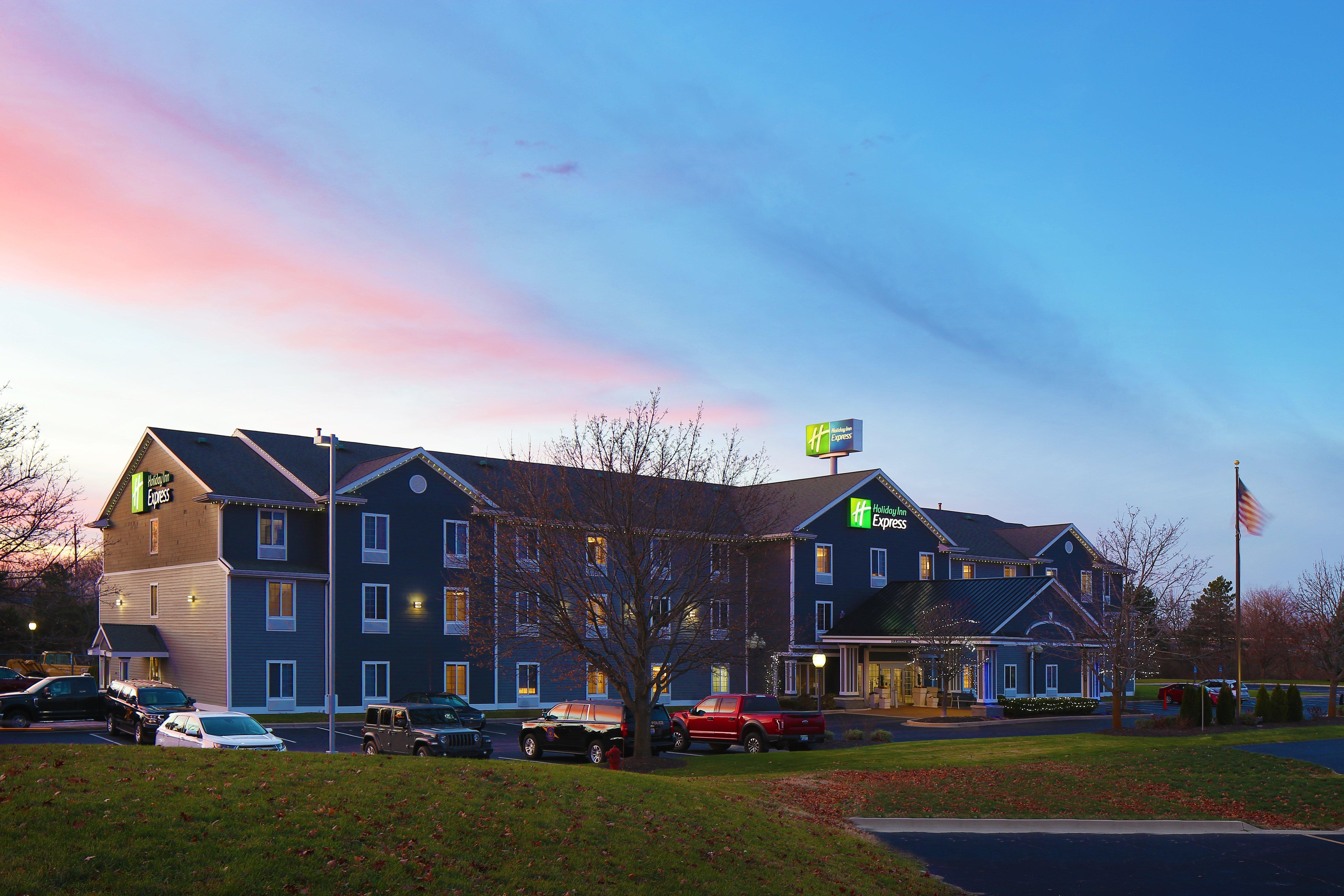 Holiday Inn Express Grand Rapids Southwest, An Ihg Hotel Grandville Ngoại thất bức ảnh