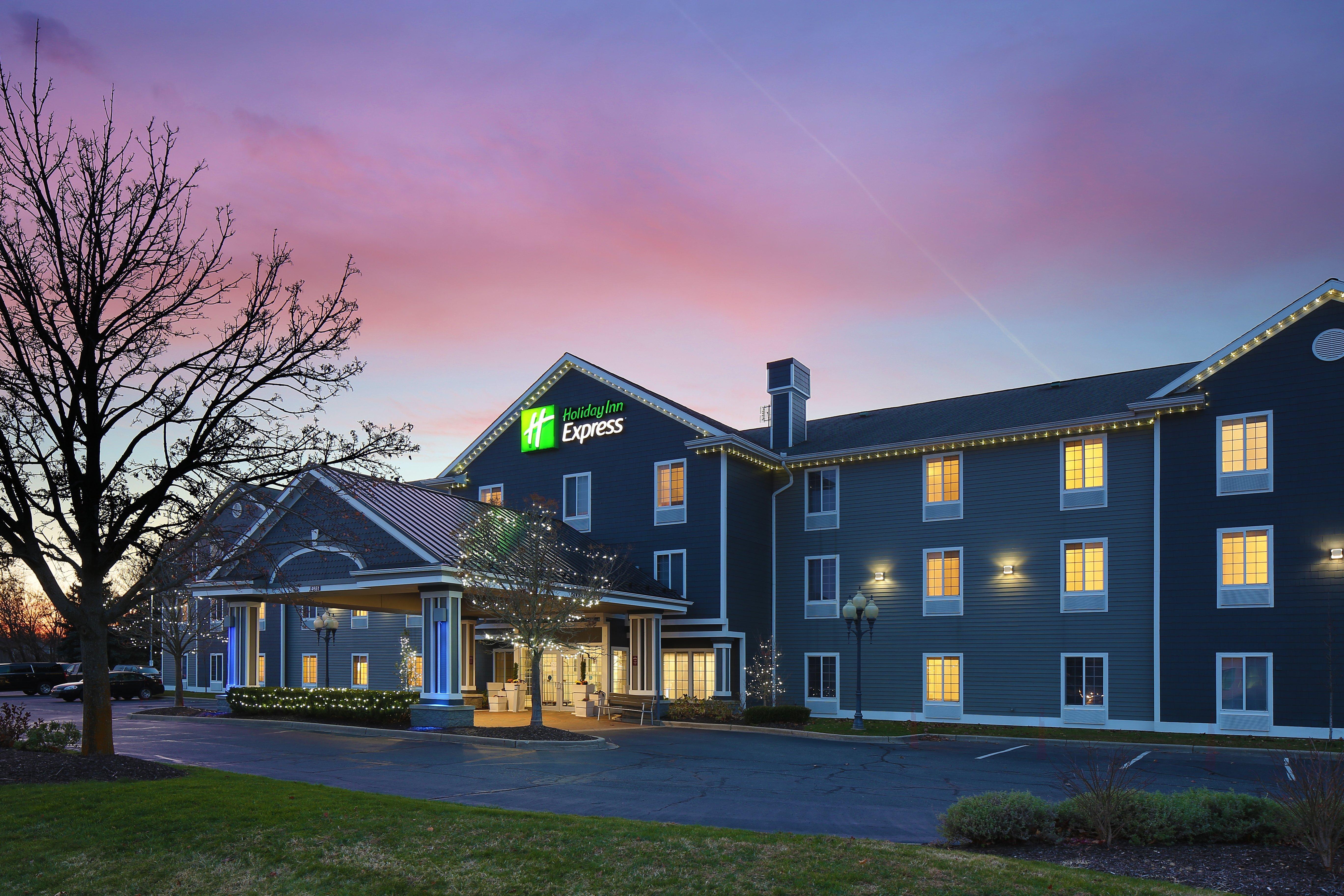 Holiday Inn Express Grand Rapids Southwest, An Ihg Hotel Grandville Ngoại thất bức ảnh