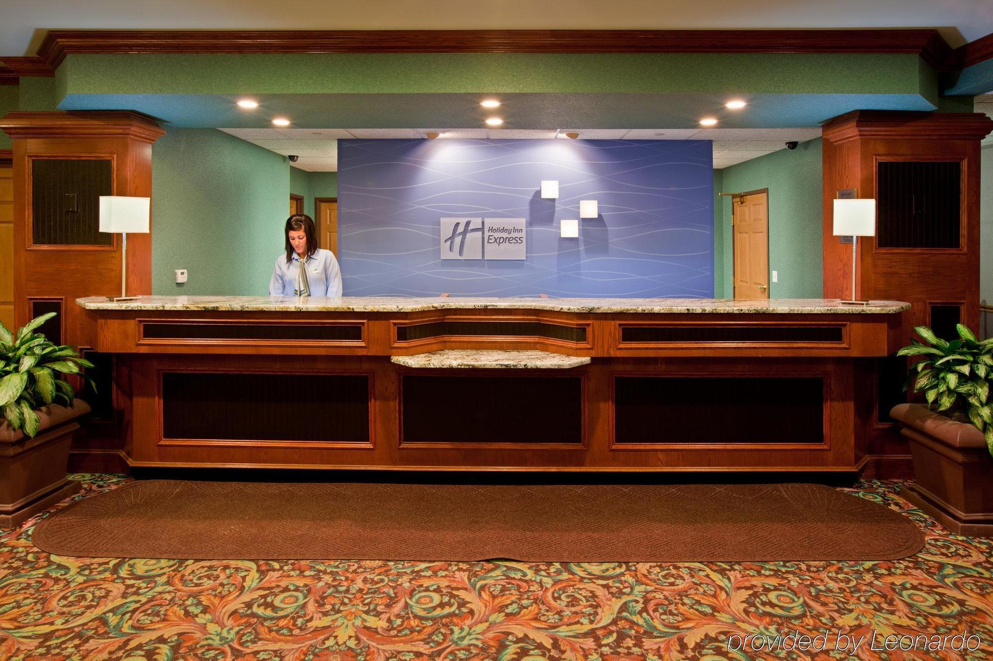 Holiday Inn Express Grand Rapids Southwest, An Ihg Hotel Grandville Ngoại thất bức ảnh