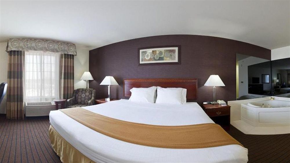 Holiday Inn Express Grand Rapids Southwest, An Ihg Hotel Grandville Ngoại thất bức ảnh